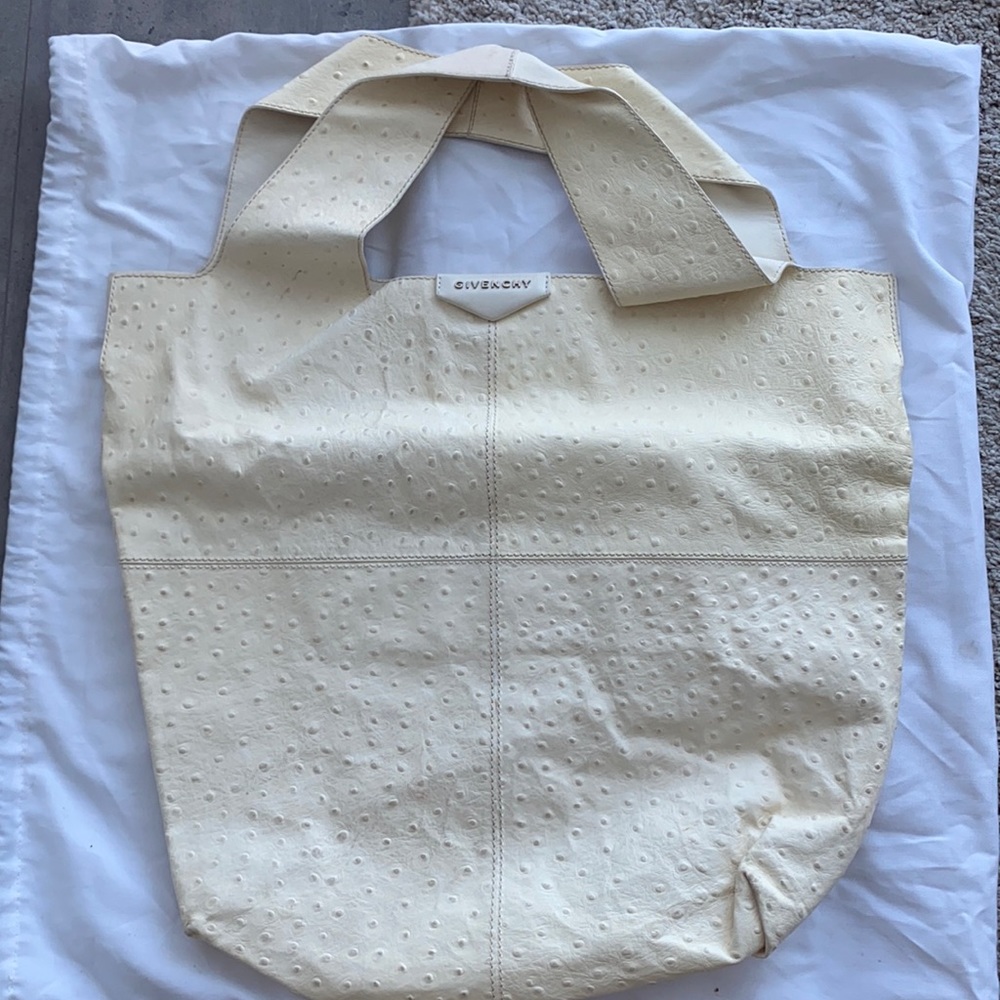 Givenchy white leather bag